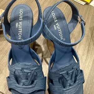 Louis Vuitton LV Isola Wedge Espadrille
